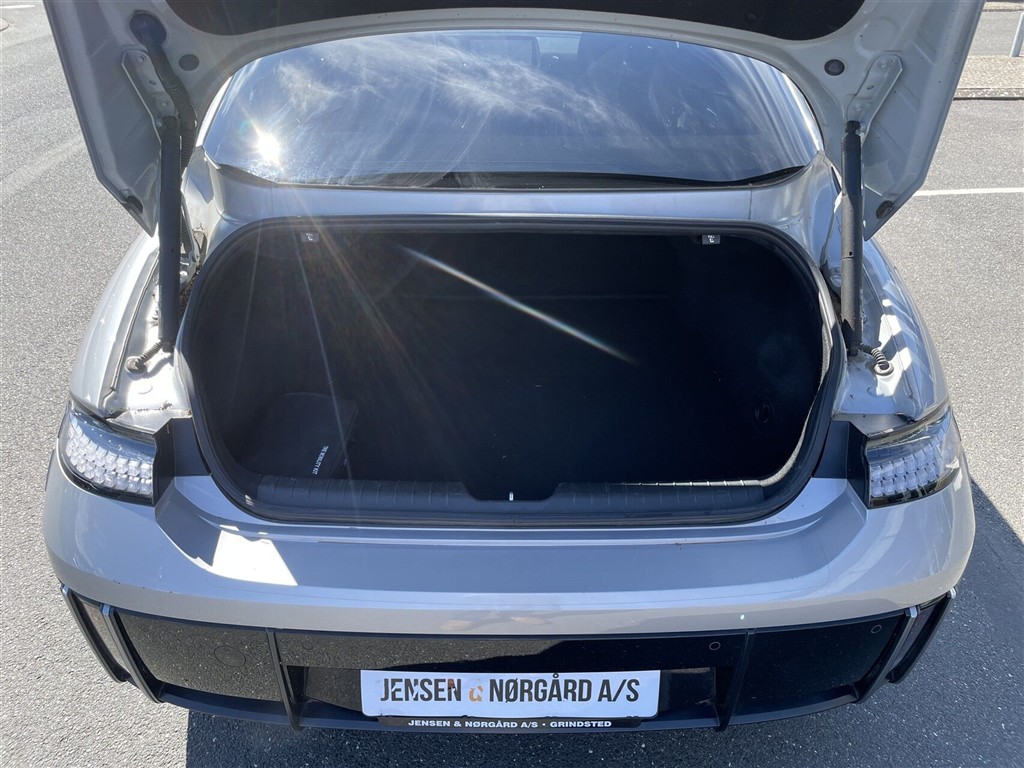 Hyundai Ioniq 6 Electric 77,4 kWh Advanced 229HK Aut. - Image 4