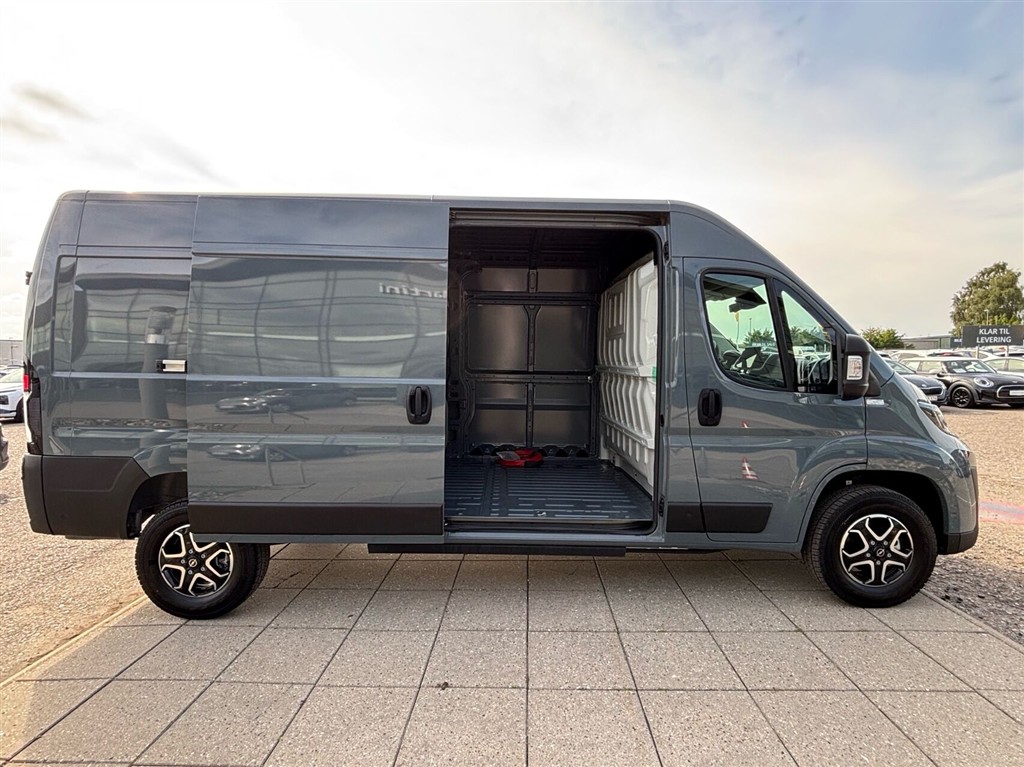 Opel Movano-e 35H L3H2 EL Enjoy 279HK Van Aut. - Image 6