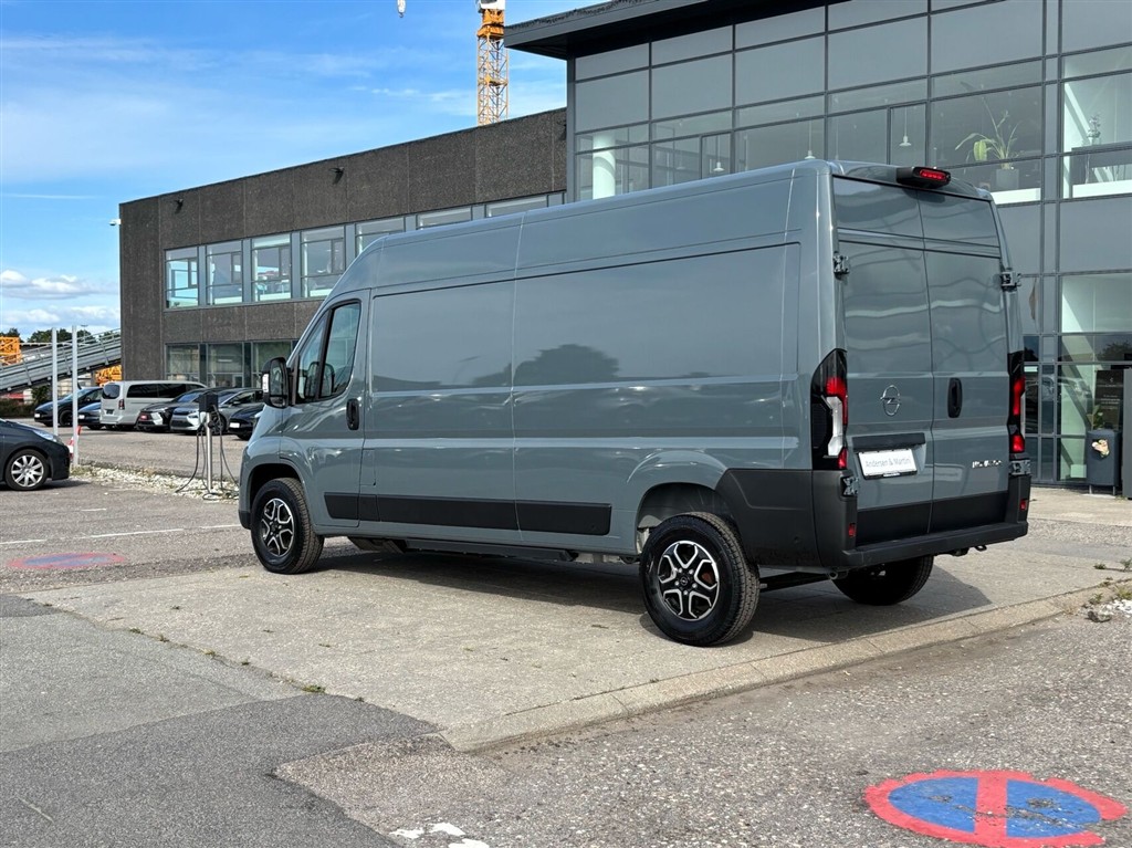 Opel Movano-e 35H L3H2 EL Enjoy 279HK Van Aut. - Image 3