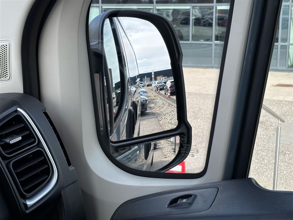 Opel Movano-e 35H L3H2 EL Enjoy 279HK Van Aut. - Image 26