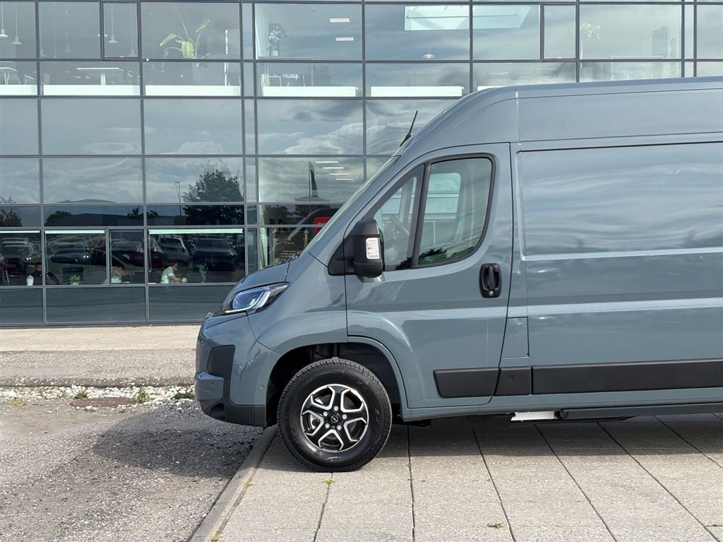 Opel Movano-e 35H L3H2 EL Enjoy 279HK Van Aut. - Image 4