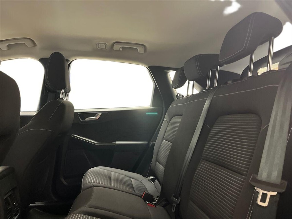 Ford Kuga 2,5 Plugin-hybrid Titanium CVT 225HK 5d Trinl. Gear - Image 11