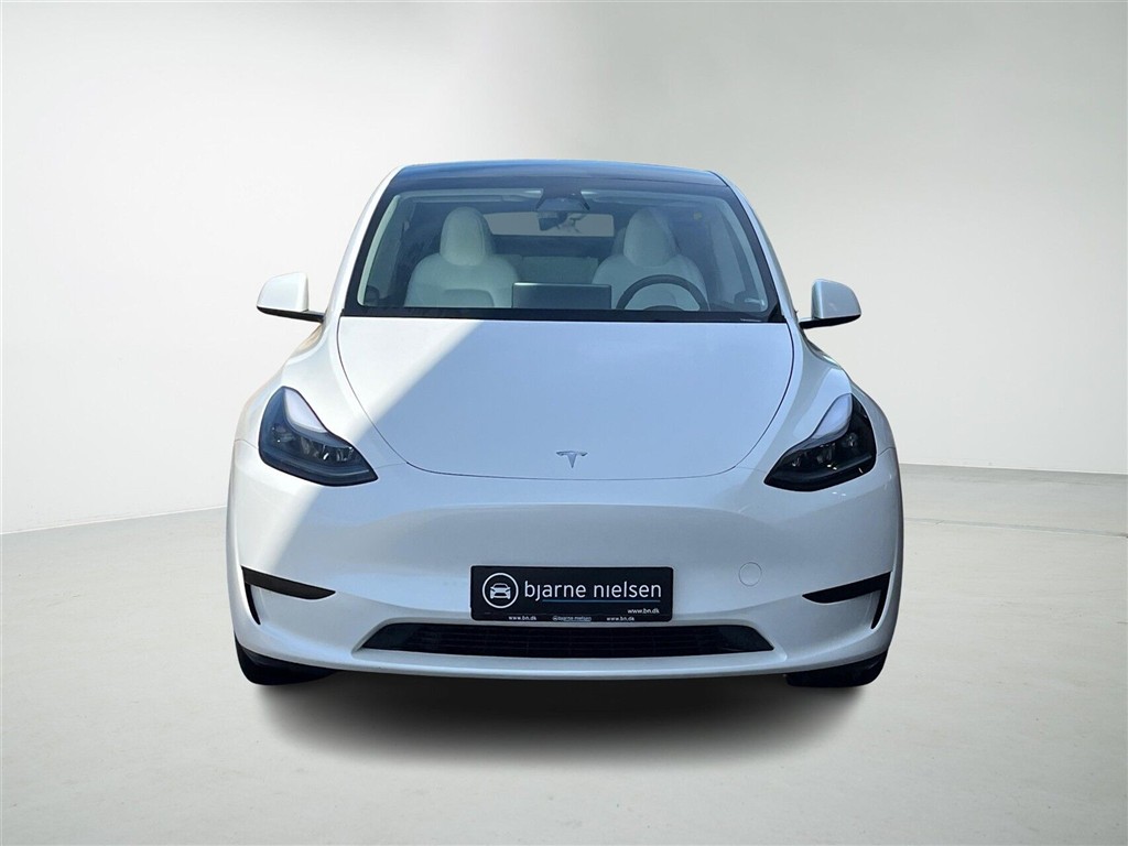Tesla Model Y EL RWD 299HK 5d Aut. - Image 6