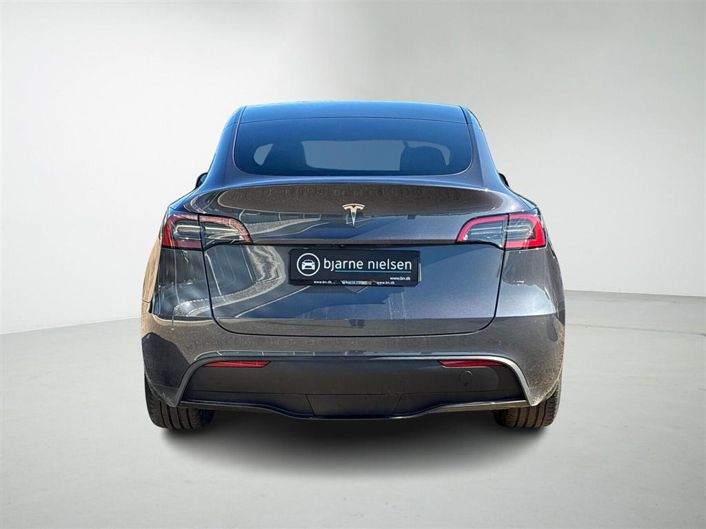 Tesla Model Y EL RWD 299HK 5d Aut. - Image 7