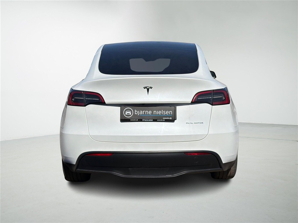 Tesla Model Y EL RWD 299HK 5d Aut. - Image 7