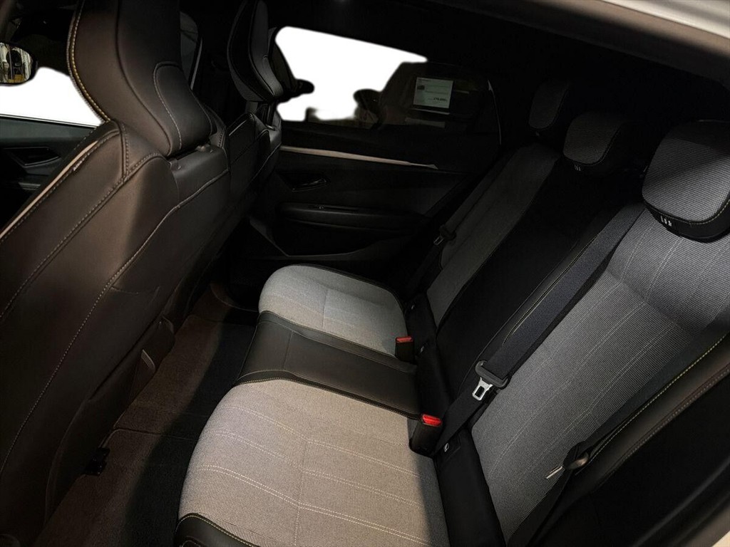 Renault Mégane E-TECH Techno 220HK 5d Aut. - Image 9