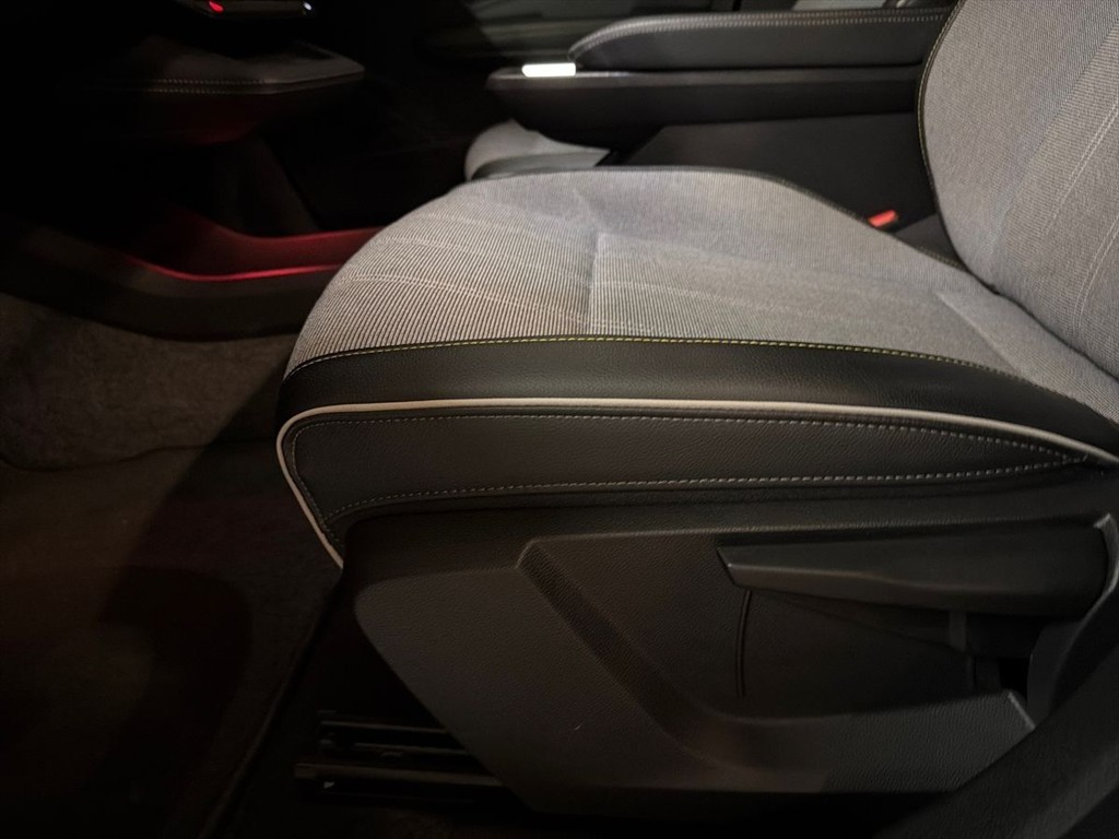 Renault Mégane E-TECH Techno 220HK 5d Aut. - Image 19