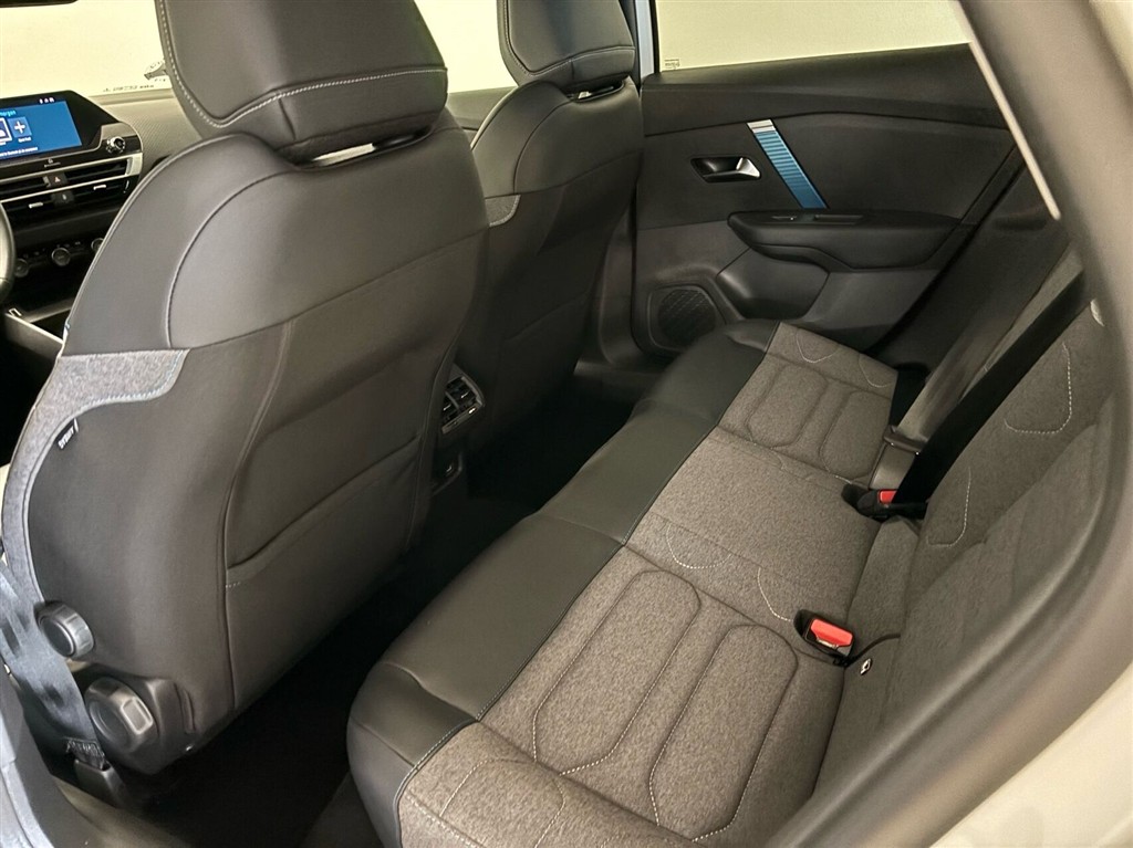 Citroën e-C4 X EL Shine 136HK 5d Aut. - Image 5