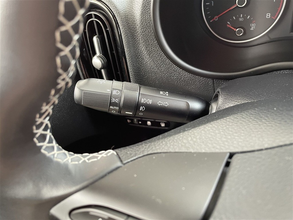 Kia Picanto 1,0 MPI Prestige m/Upgrade 67HK 5d - Image 16