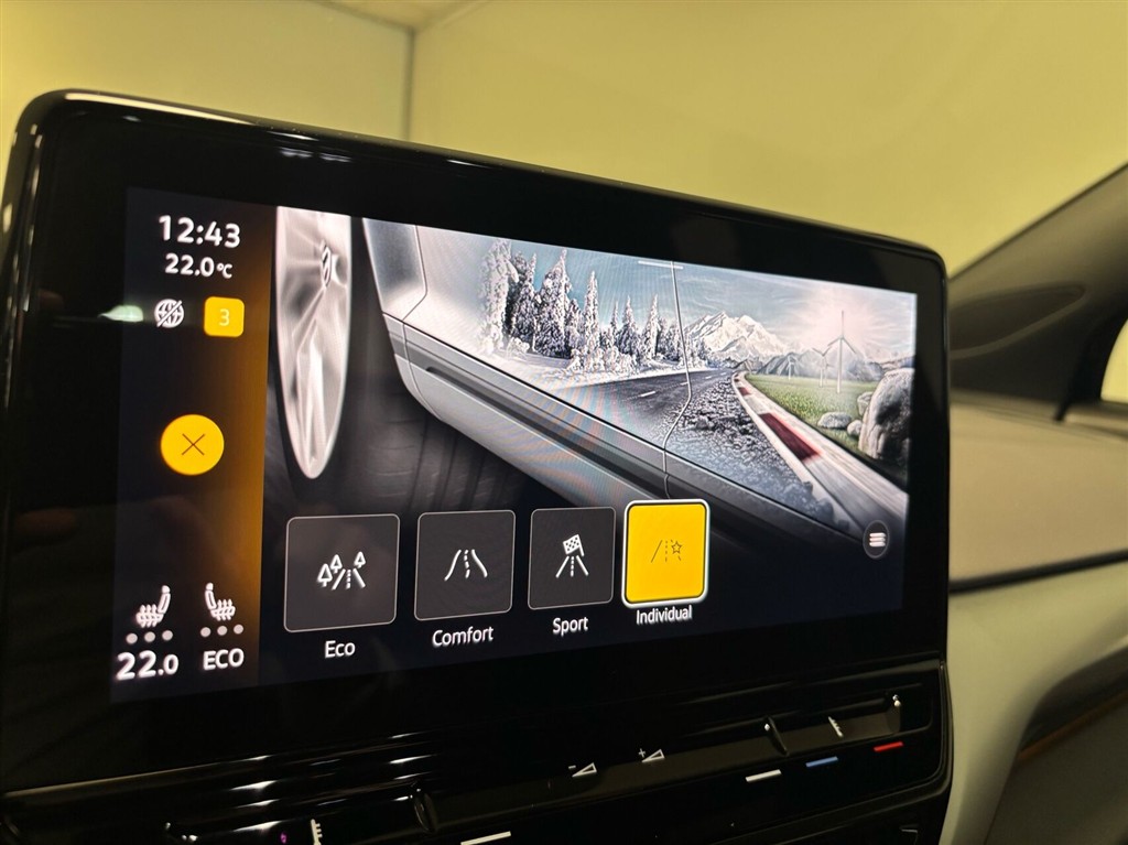 VW ID.4 EL Pro Performance 204HK 5d Aut. - Image 18