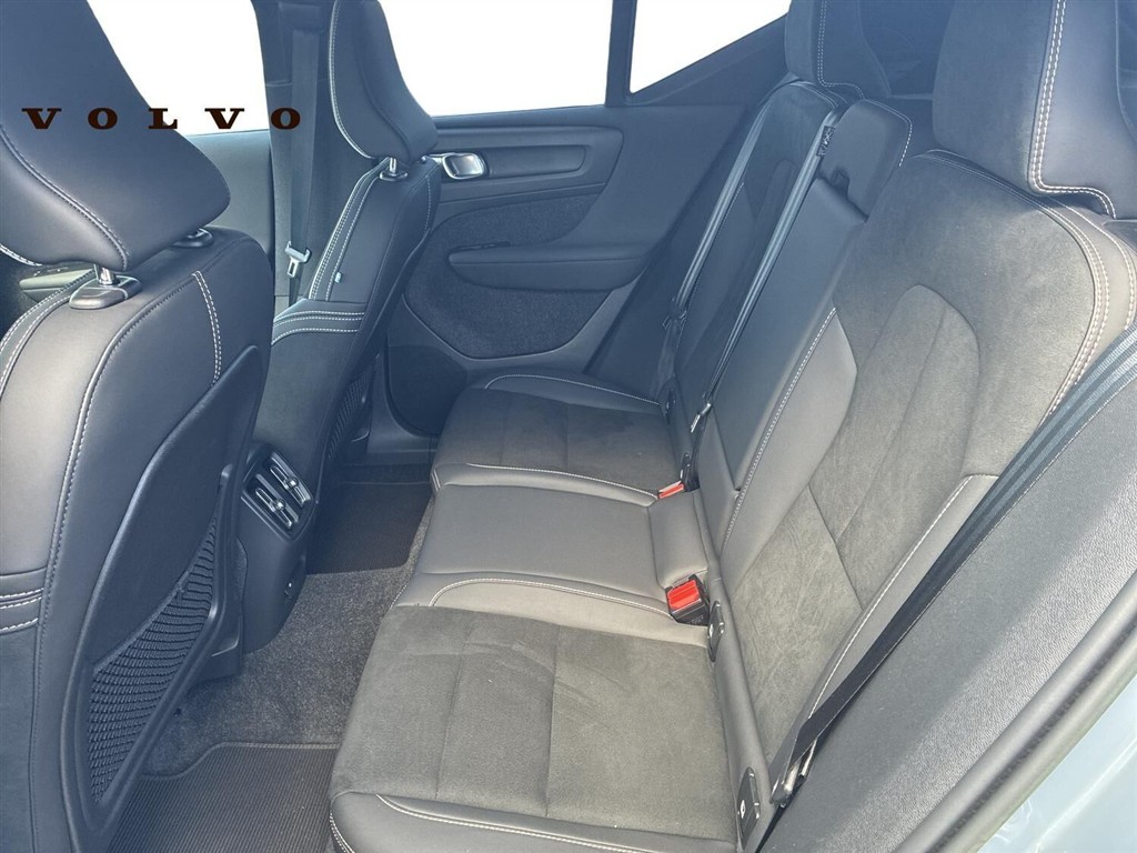 Volvo XC40 Recharge Single Engine Ultimate 231HK 5d Aut. - Image 7