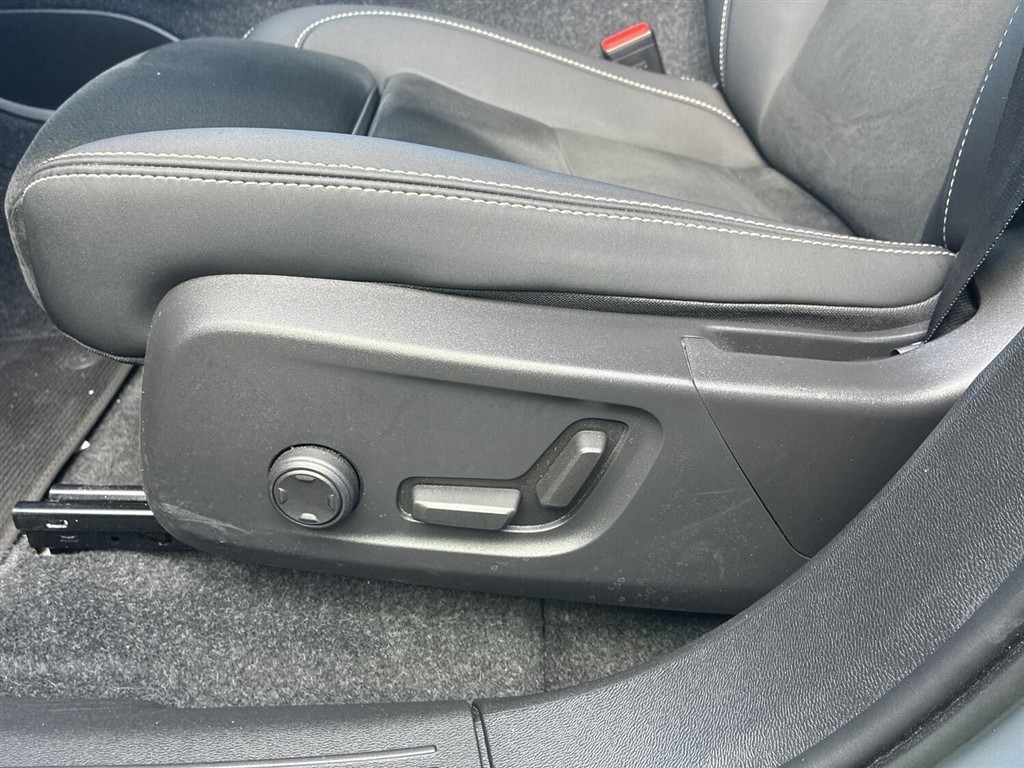 Volvo XC40 Recharge Single Engine Ultimate 231HK 5d Aut. - Image 16