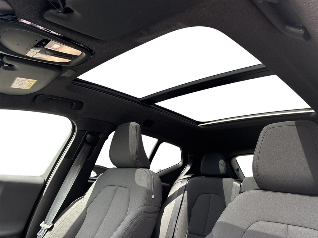 Volvo XC40 P6 Recharge Ultimate 231HK 5d Aut. - Image 17