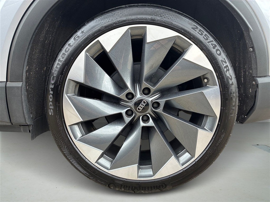 Audi Q4 40 E-tron 204HK 5d Aut. - Image 8
