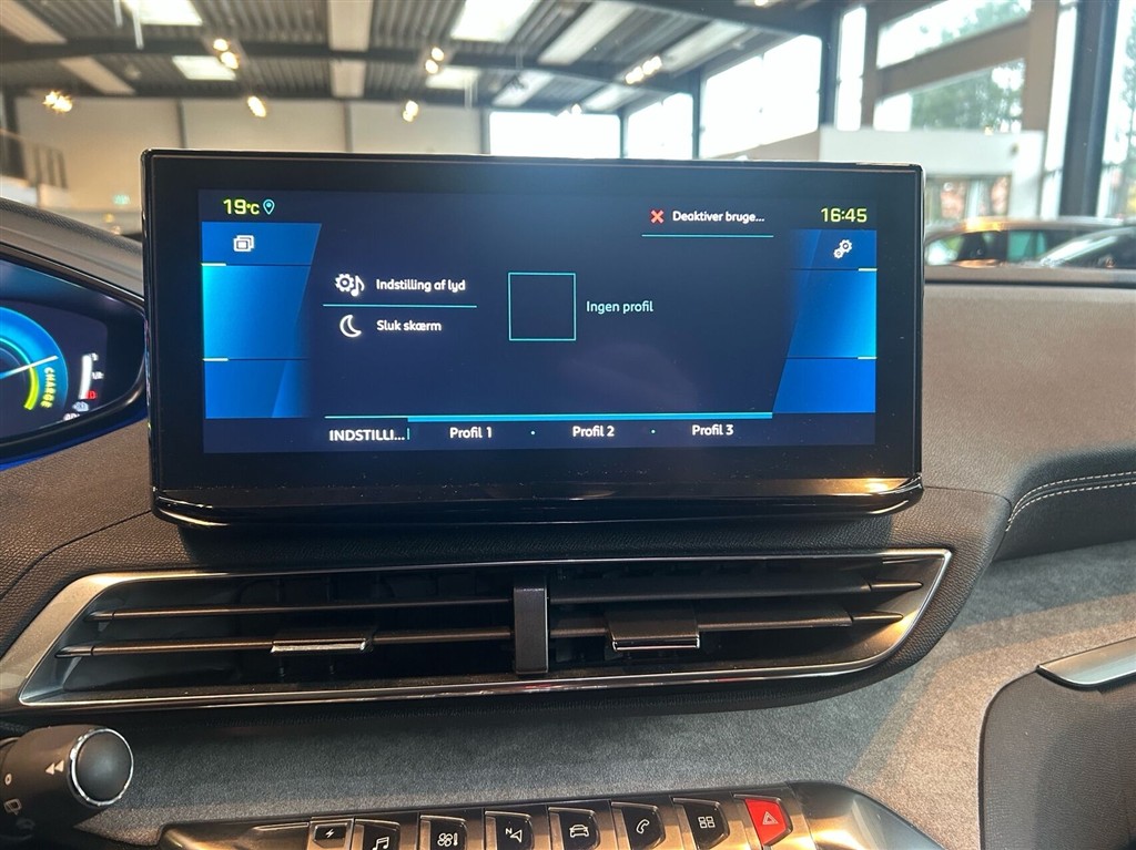 Peugeot 3008 1,6 Plugin-hybrid GT EAT8 225HK 5d 8g Aut. - Image 9