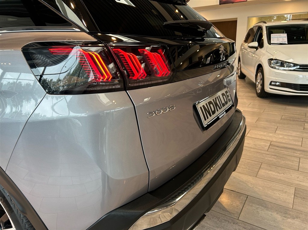 Peugeot 3008 1,6 Plugin-hybrid GT EAT8 225HK 5d 8g Aut. - Image 15