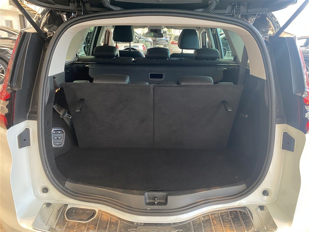 Renault Grand Scénic 1,7 Blue DCi Bose EDC 150HK 6g Aut. - Image 12