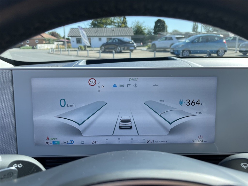 Hyundai Ioniq 5 Electric 72,6 kWh Ultimate 4WD 306HK 5d Aut. - Image 13