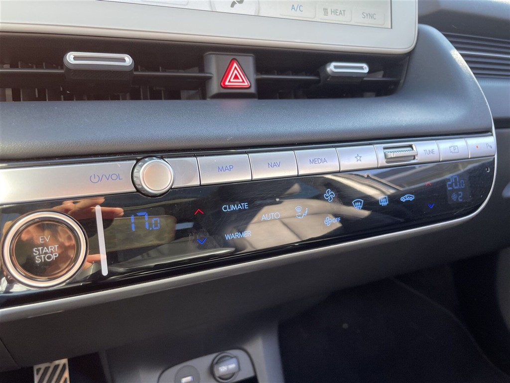 Hyundai Ioniq 5 Electric 72,6 kWh Ultimate 4WD 306HK 5d Aut. - Image 22