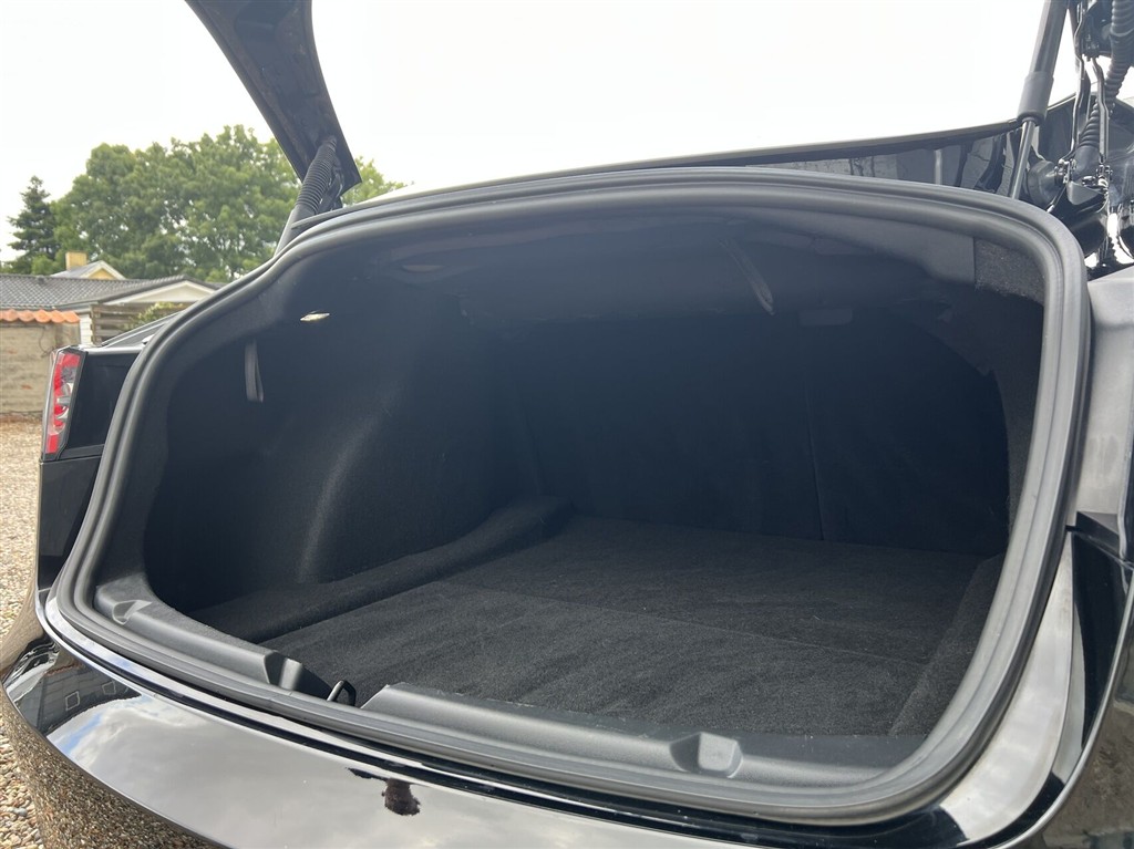Tesla Model 3 75 kWh LR AWD 498HK Aut. - Image 11