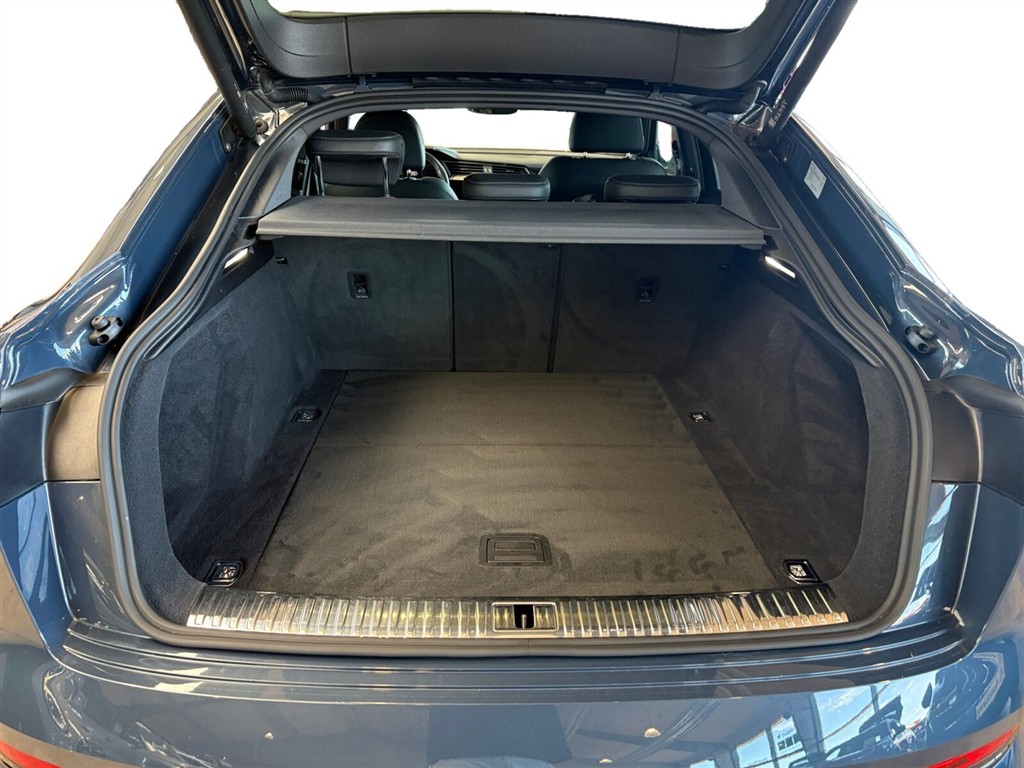 Audi E-tron Sportback 50 S Line Prestige Quattro 313HK 5d Aut. - Image 17