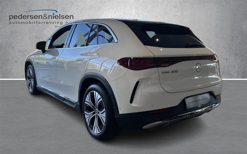 Mercedes-Benz EQE 300 EL Premium 245HK 5d Aut. - Image 3
