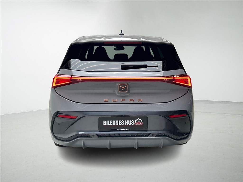 Cupra Born EL Dinamica 231HK 5d Aut. - Image 8