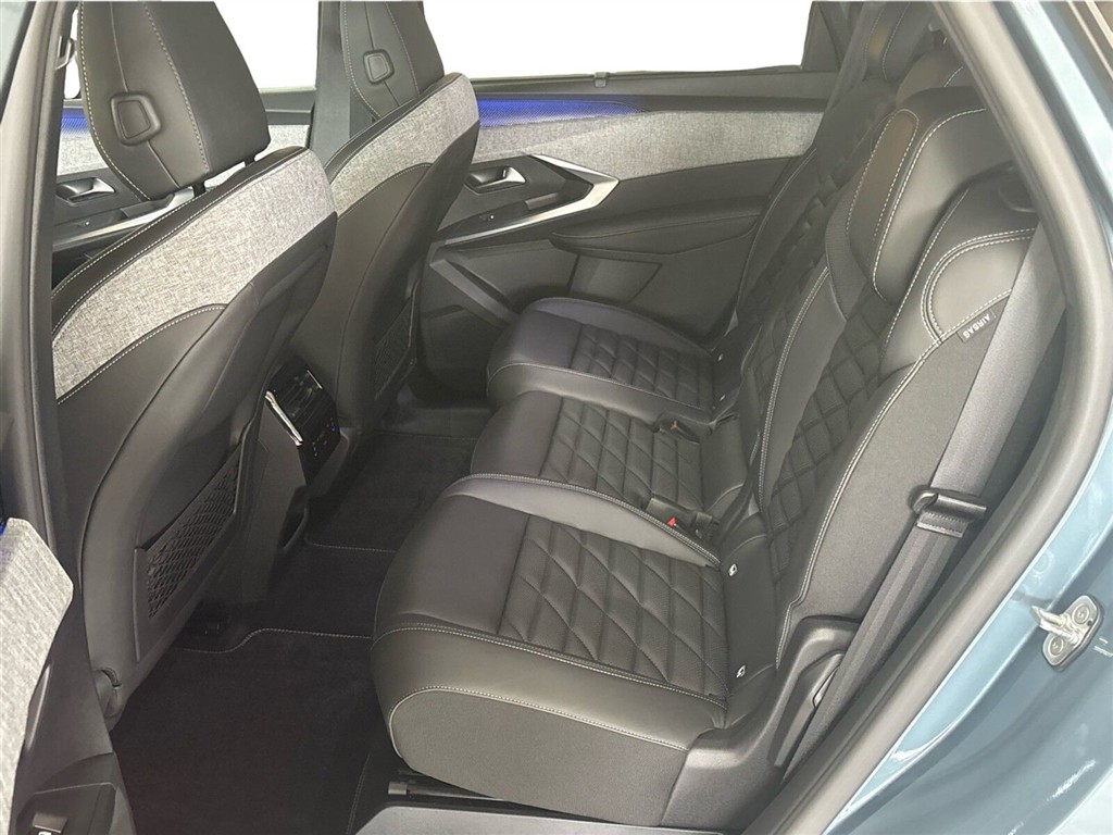 Peugeot e-5008 EL GT Pack 210HK 5d Aut. - Image 11