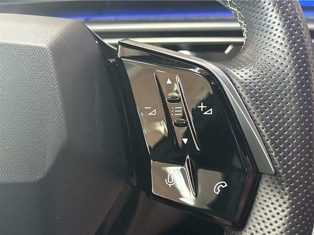 Peugeot e-5008 EL GT Pack 210HK 5d Aut. - Image 15
