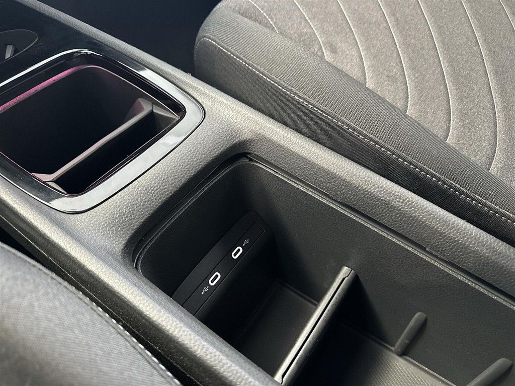 VW ID.3 EL Max+ 204HK 5d Aut. - Image 16