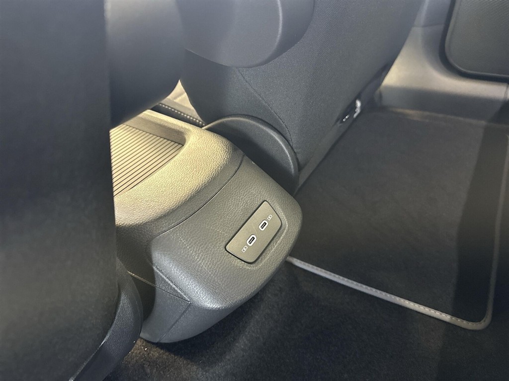 VW ID.3 EL Max+ 204HK 5d Aut. - Image 18