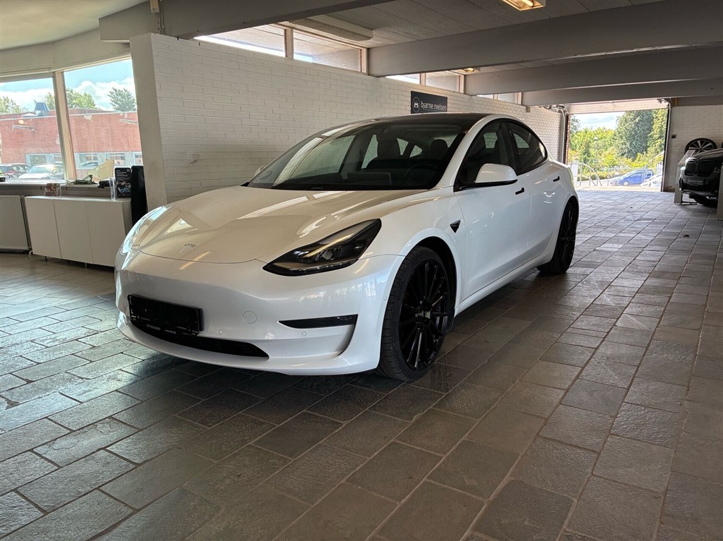 Tesla Model 3 EL Performance AWD 513HK Aut.