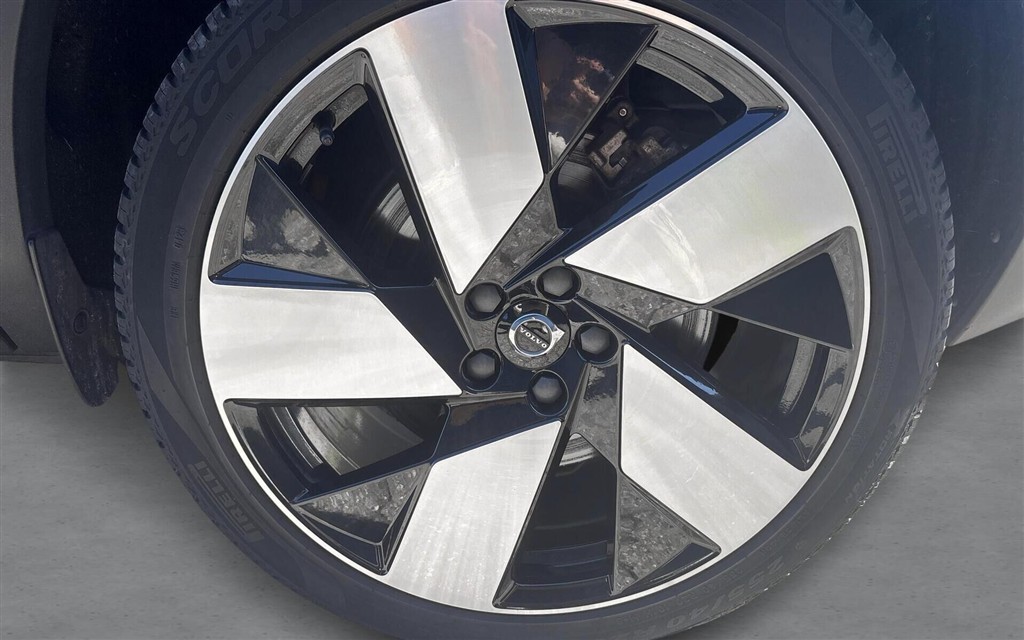 Volvo XC40 P6 Recharge Ultimate 231HK 5d Aut. - Image 16