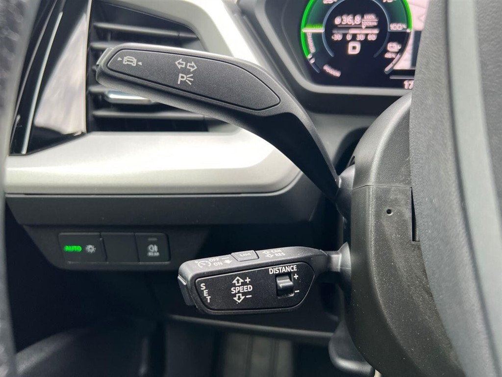 Audi Q4 45 E-tron Attitude 286HK 5d Aut. - Image 16