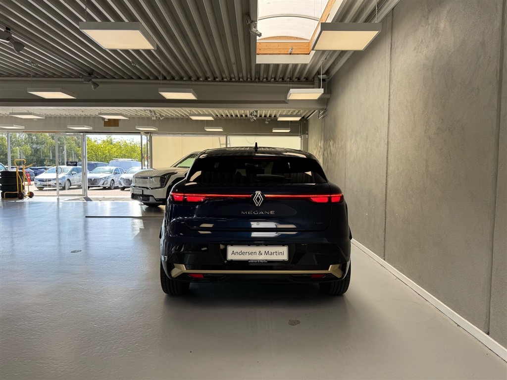 Renault Mégane E-TECH Iconic 220HK 5d Aut. - Image 7