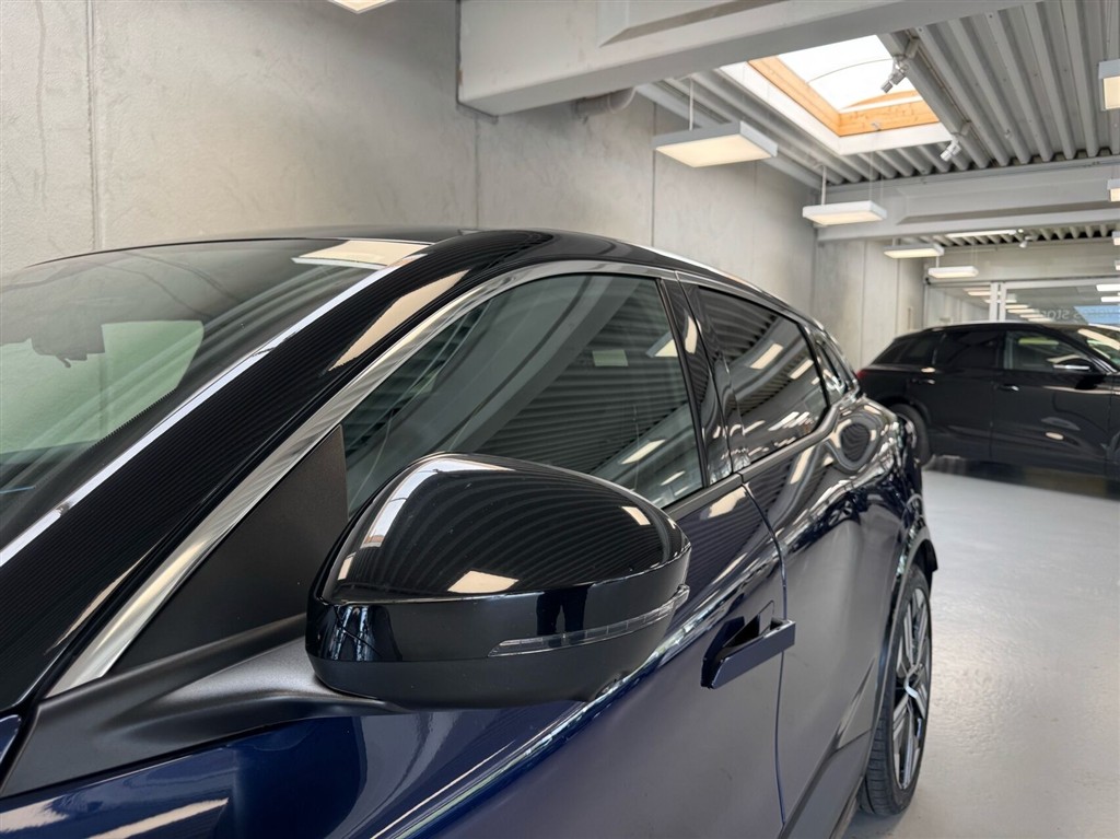 Renault Mégane E-TECH Iconic 220HK 5d Aut. - Image 28