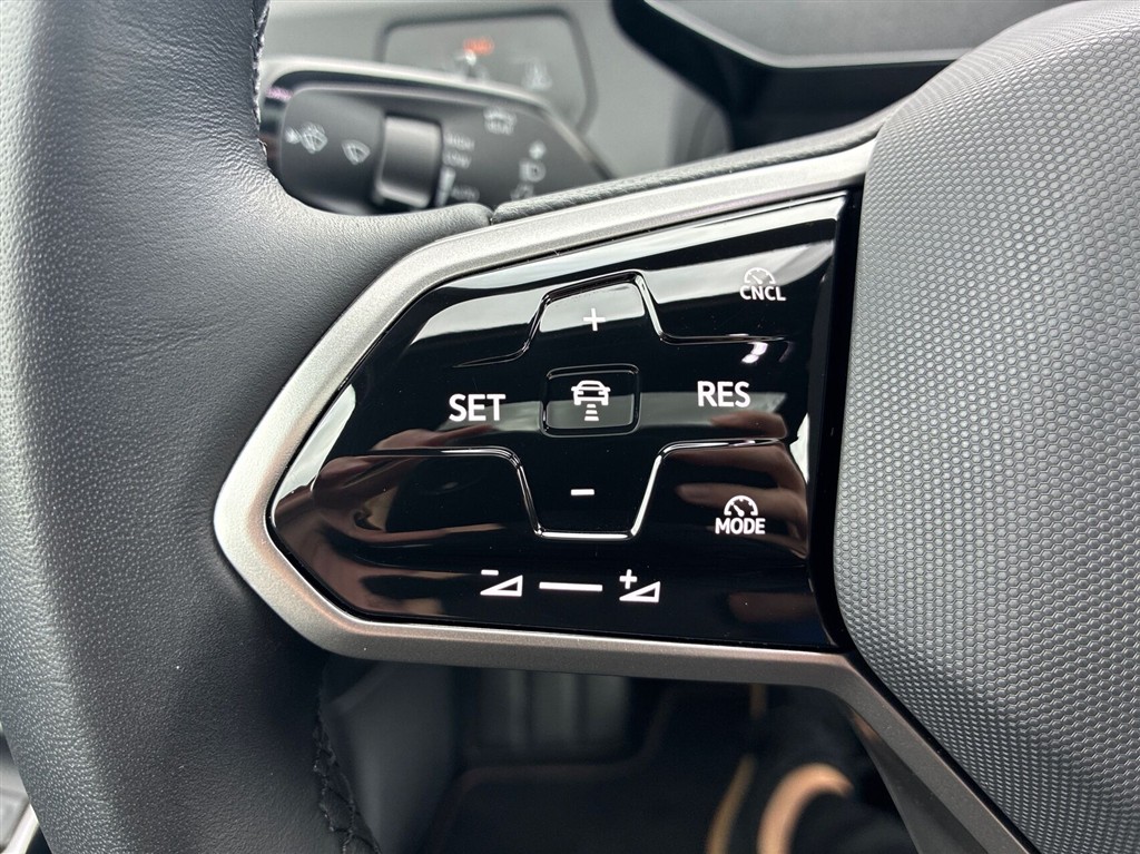 VW ID.3 EL GTX Fire + Ice 326HK 5d Aut. - Image 18