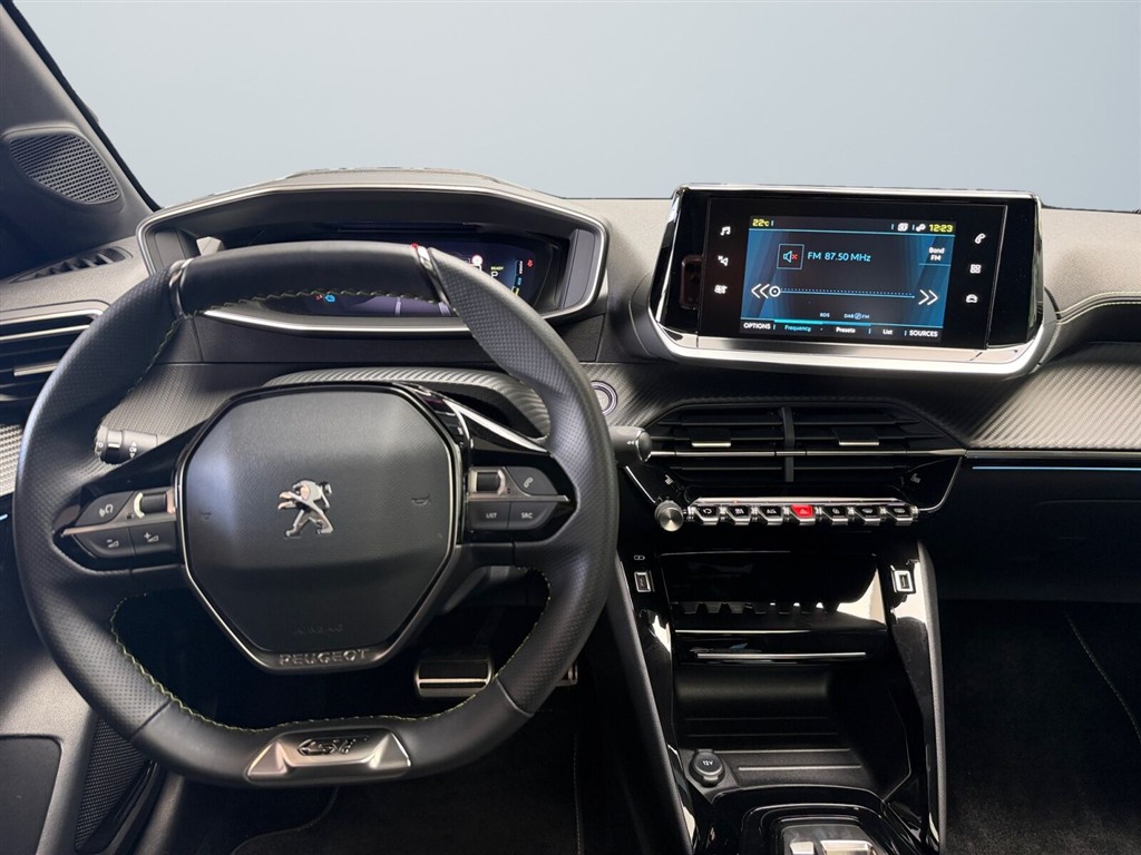 Peugeot e-208 EL GT 136HK 5d Aut. - Image 12