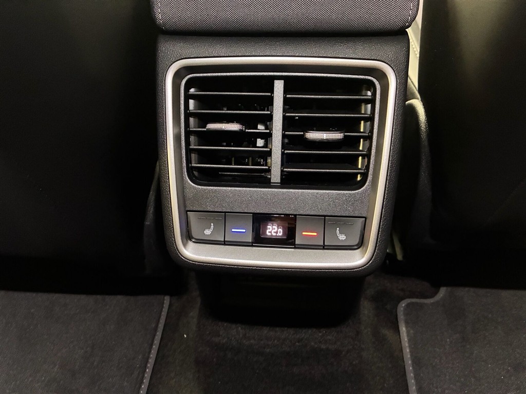 Skoda Enyaq 85 iV Premium 286HK 5d Aut. - Image 7