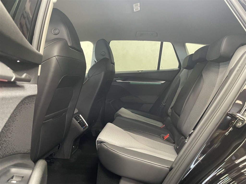 Skoda Enyaq 85 iV Premium 286HK 5d Aut. - Image 11