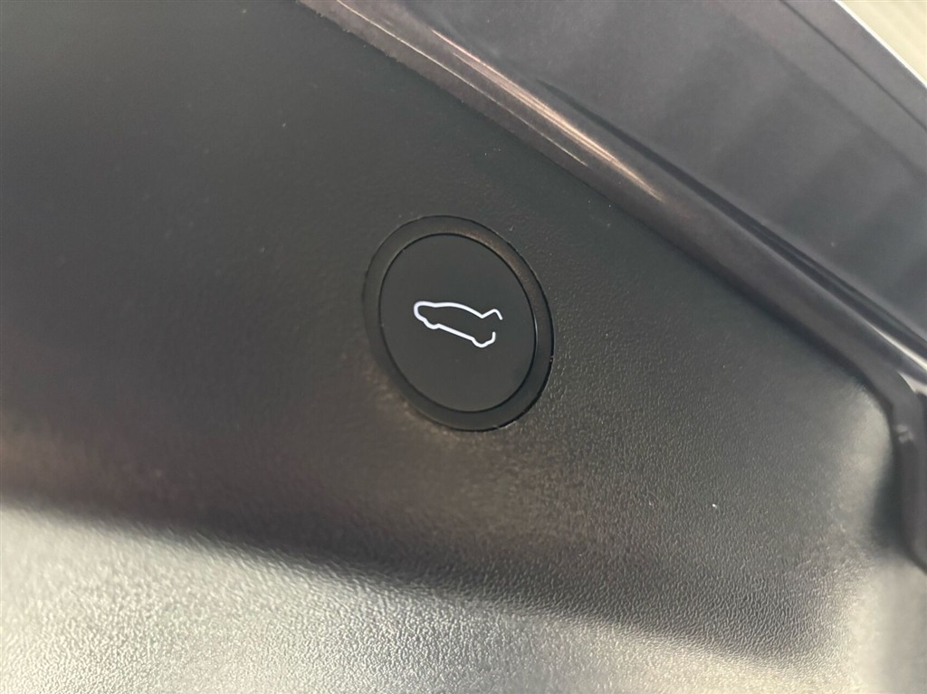 Tesla Model 3 EL 283HK Aut. - Image 7