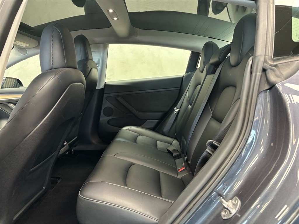 Tesla Model 3 EL 283HK Aut. - Image 9
