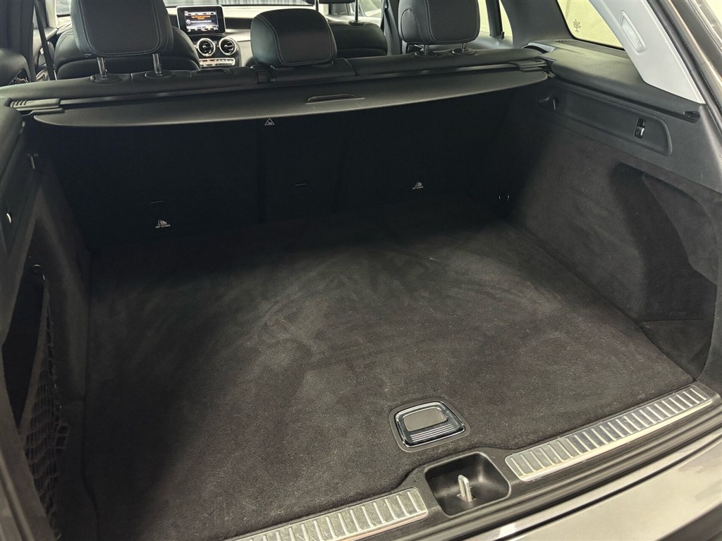 Mercedes-Benz GLC250 2,0 Progressive 4Matic 9G-Tronic 211HK 5d 9g Aut. - Image 8