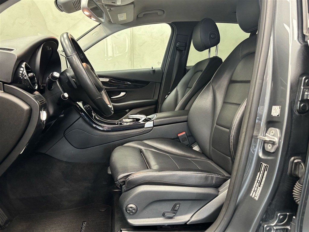 Mercedes-Benz GLC250 2,0 Progressive 4Matic 9G-Tronic 211HK 5d 9g Aut. - Image 12