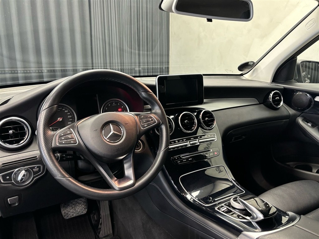 Mercedes-Benz GLC250 2,0 Progressive 4Matic 9G-Tronic 211HK 5d 9g Aut. - Image 14