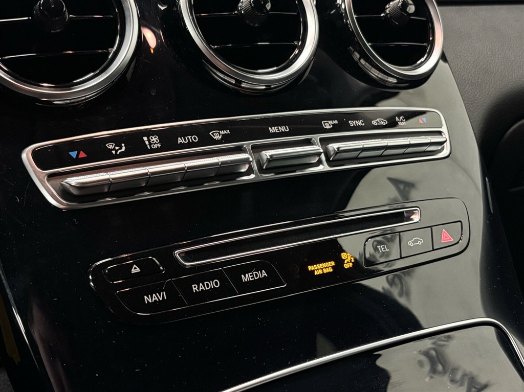 Mercedes-Benz GLC250 2,0 Progressive 4Matic 9G-Tronic 211HK 5d 9g Aut. - Image 19