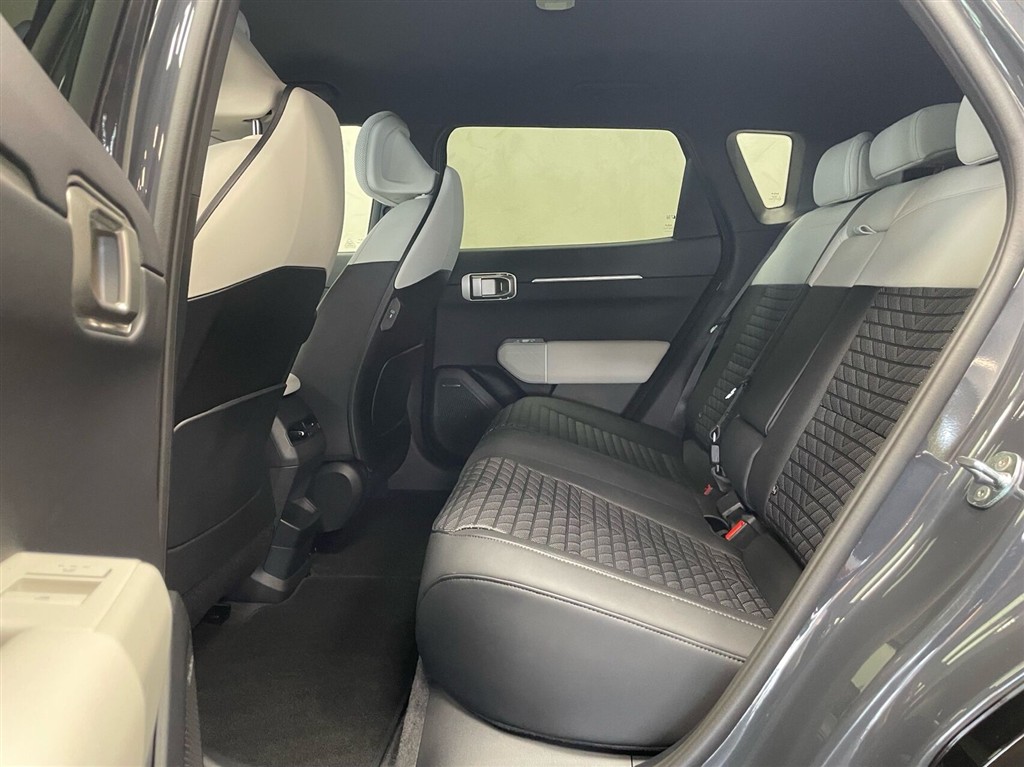Kia EV4 Long Range GT-Line 204HK 5d Aut. - Image 11