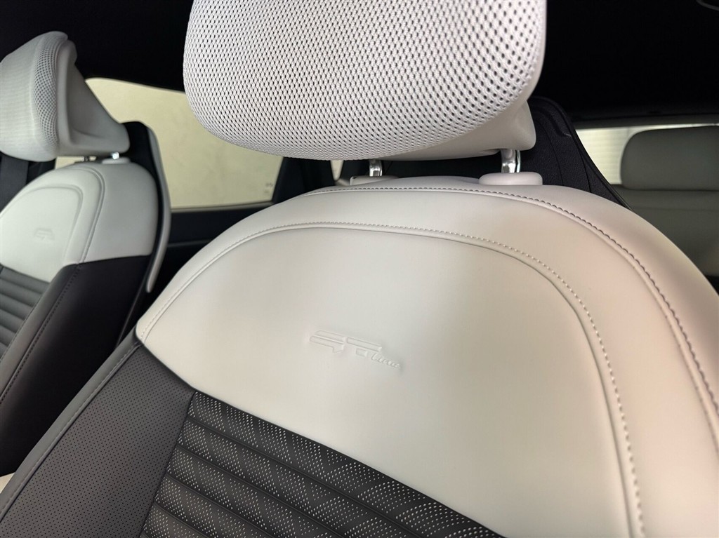 Kia EV4 Long Range GT-Line 204HK 5d Aut. - Image 18