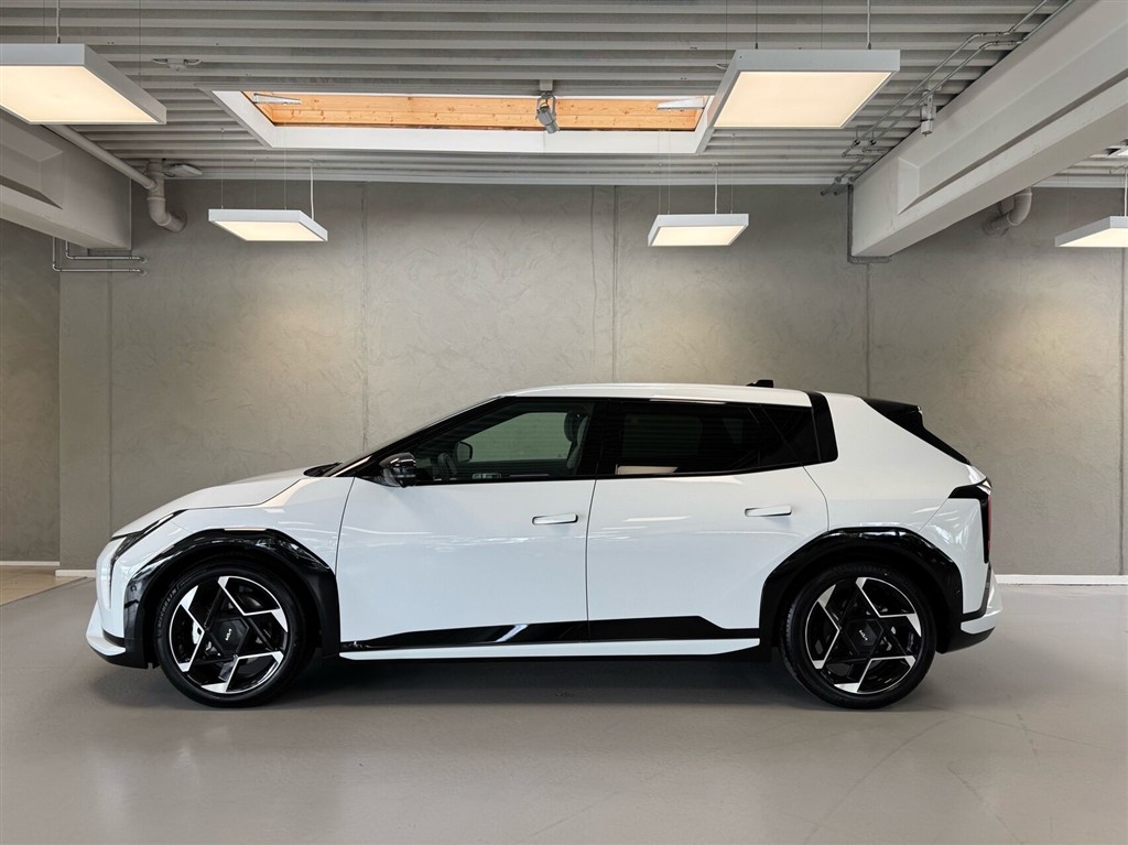Kia EV4 Long Range GT-Line 204HK 5d Aut. - Image 5
