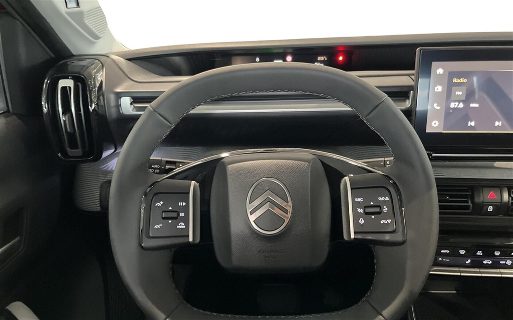 Citroën e-C3 Aircross EL Plus 113HK 5d Aut. - Image 12